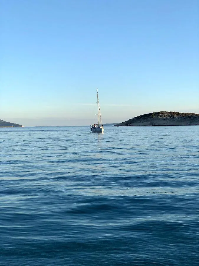 VILLA IL BLU direkt am Meer Martinšćica Apartment